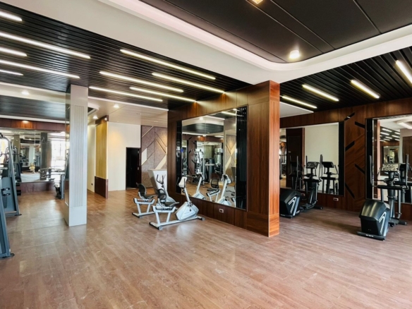 Kings Court : Luxurious Living 4BHK on Gandhi Path W, Vaishali Nagar, Jaipur